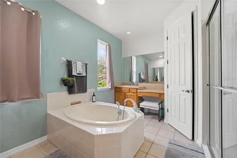 1005 Costa Mesa Lane Kissimmee FL 34744