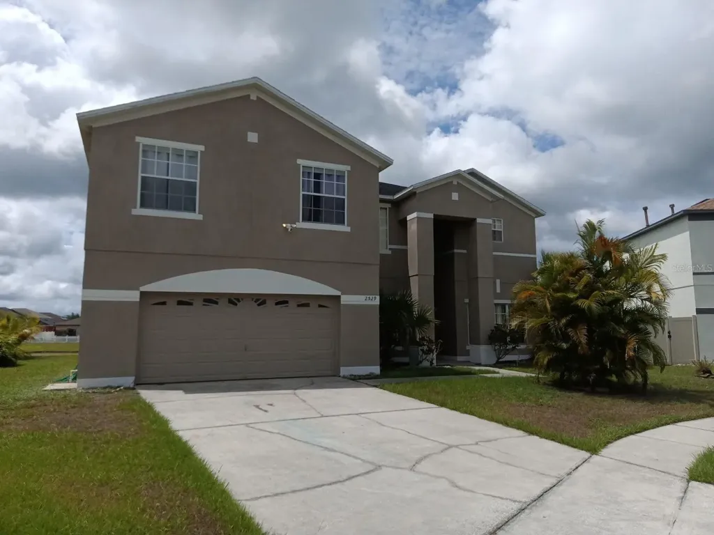 2529 Calla Lily Cove Kissimmee FL 34758