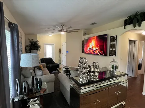 2317 Richwood Pike Drive Ruskin FL 33570