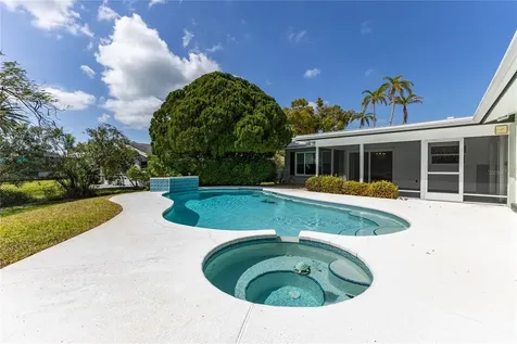 3820 Mckay Creek Drive Largo FL 33770