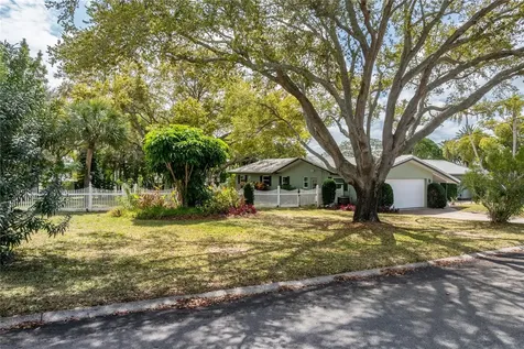 3820 Mckay Creek Drive Largo FL 33770