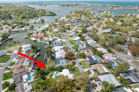 3820 Mckay Creek Drive Largo FL 33770