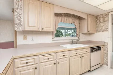 3820 Mckay Creek Drive Largo FL 33770