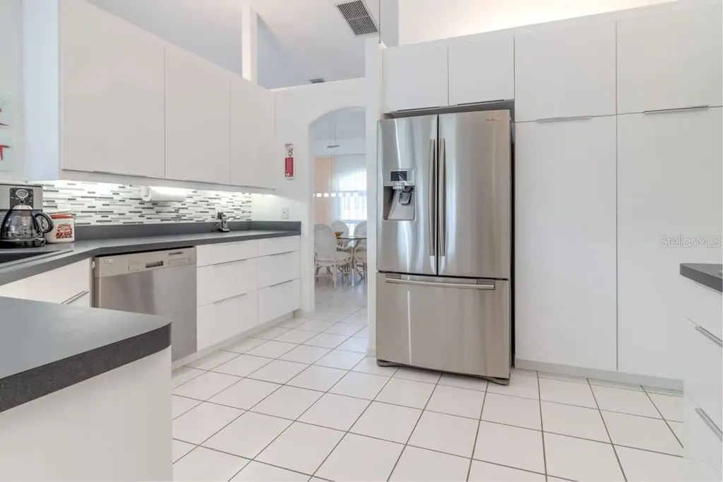 26 Long Meadow Lane Rotonda West FL 33947