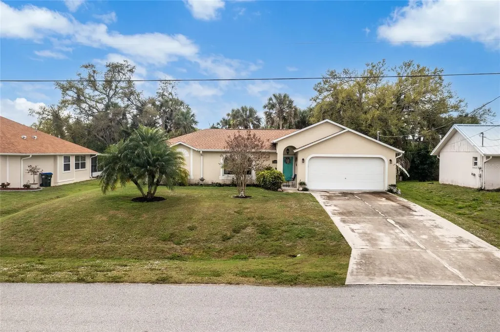 8489 Bessemer Avenue North Port FL 34287
