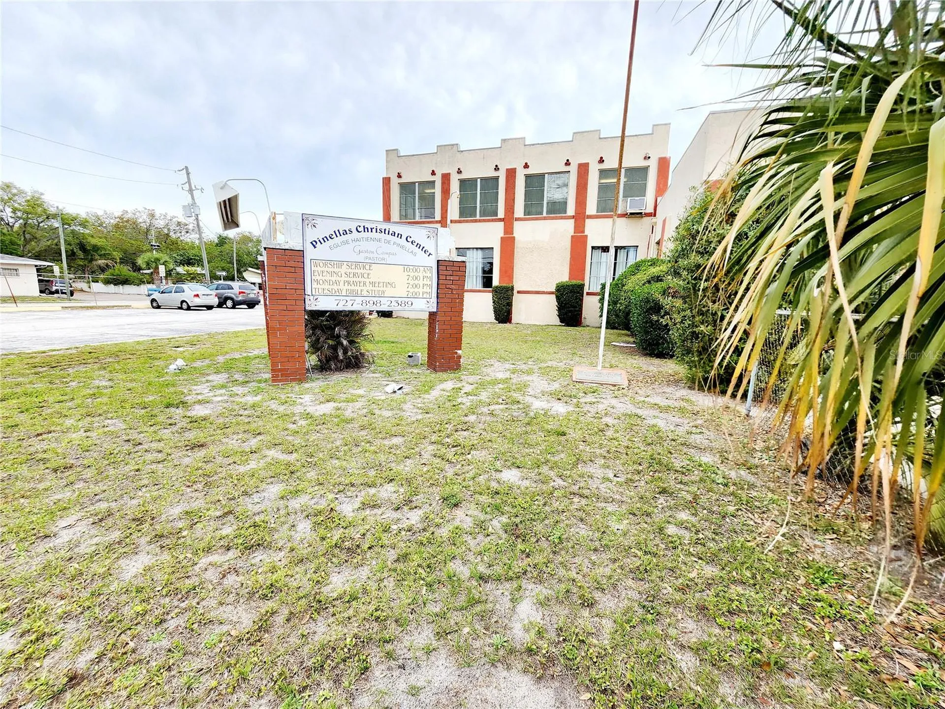 1315 9th Avenue N St Petersburg FL 33705