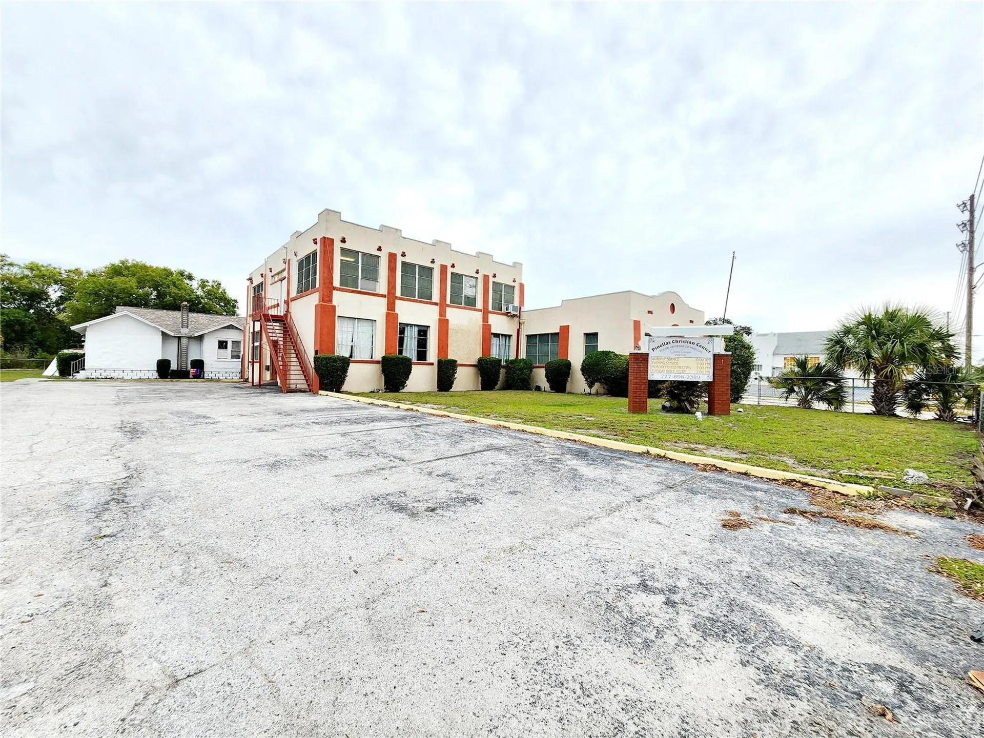 1315 9th Avenue N St Petersburg FL 33705