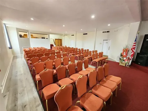 1315 9th Avenue N St Petersburg FL 33705