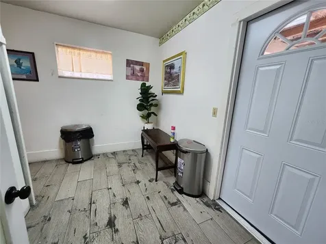 1315 9th Avenue N St Petersburg FL 33705