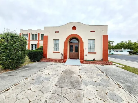 1315 9th Avenue N St Petersburg FL 33705