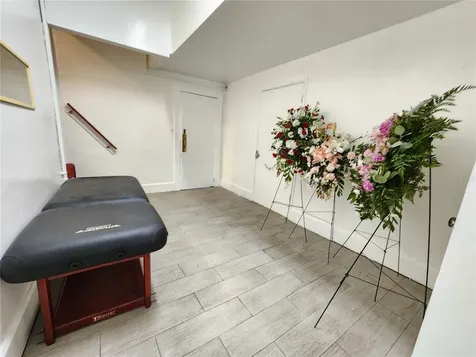 1315 9th Avenue N St Petersburg FL 33705