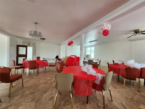 1315 9th Avenue N St Petersburg FL 33705