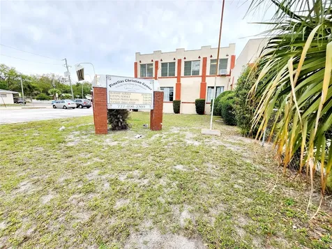 1315 9th Avenue N St Petersburg FL 33705