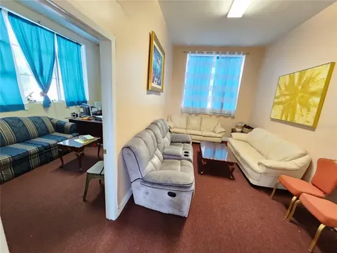 1315 9th Avenue N St Petersburg FL 33705