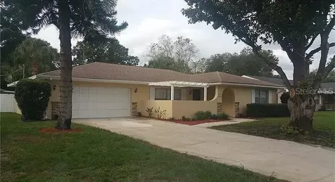 121 Lincoln Road Winter Haven FL 33884