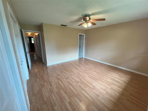 121 Lincoln Road Winter Haven FL 33884