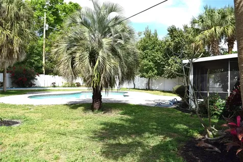 121 Lincoln Road Winter Haven FL 33884