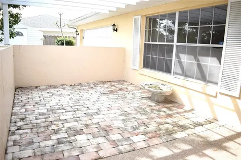 121 Lincoln Road Winter Haven FL 33884