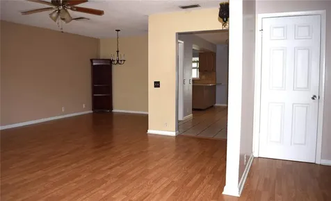 121 Lincoln Road Winter Haven FL 33884