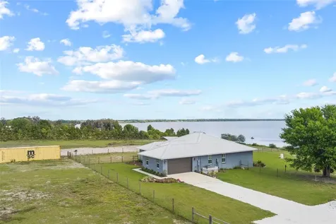 2910 Doc Lindsey Road Fort Meade FL 33841