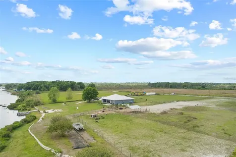 2910 Doc Lindsey Road Fort Meade FL 33841