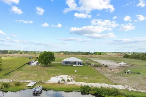 2910 Doc Lindsey Road Fort Meade FL 33841