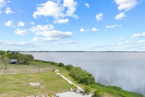 2910 Doc Lindsey Road Fort Meade FL 33841