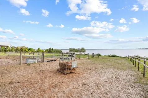 2910 Doc Lindsey Road Fort Meade FL 33841