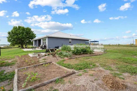 2910 Doc Lindsey Road Fort Meade FL 33841