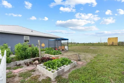 2910 Doc Lindsey Road Fort Meade FL 33841