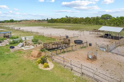 2910 Doc Lindsey Road Fort Meade FL 33841