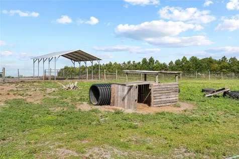 2910 Doc Lindsey Road Fort Meade FL 33841