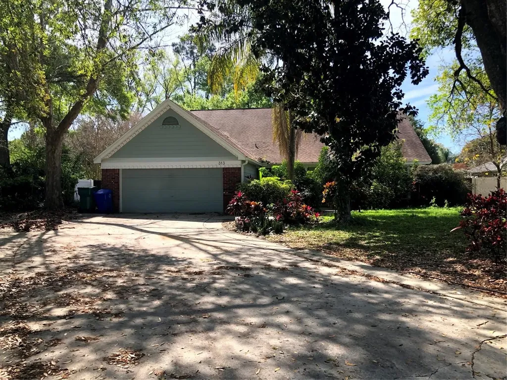 313 Bent Way Lane Lake Mary FL 32746