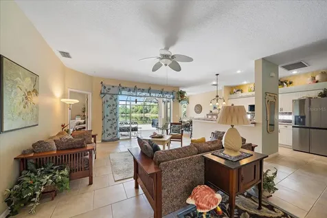 4722 78th Court E Bradenton FL 34203