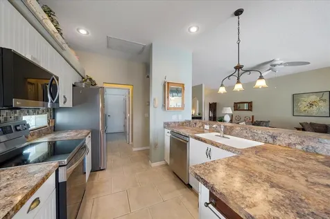 4722 78th Court E Bradenton FL 34203