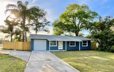 1000 Grantwood Avenue Clearwater FL 33759