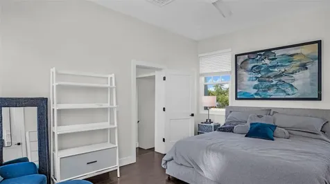 216 15th Avenue SE St Petersburg FL 33701