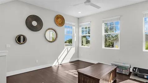 216 15th Avenue SE St Petersburg FL 33701