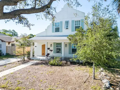 216 15th Avenue SE St Petersburg FL 33701