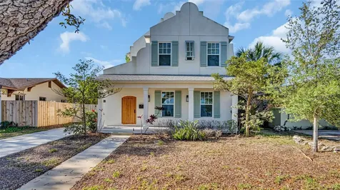 216 15th Avenue SE St Petersburg FL 33701
