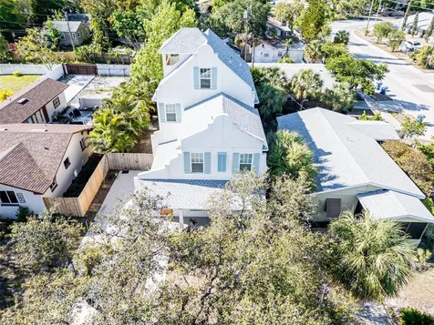 216 15th Avenue SE St Petersburg FL 33701