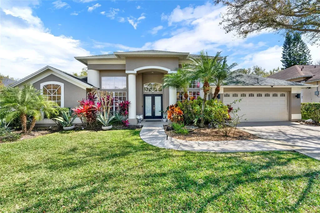 831 Palm Cove Drive Orlando FL 32835