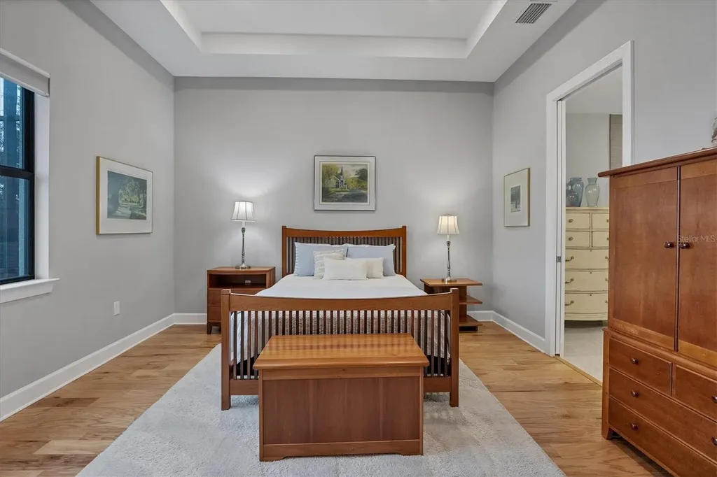 8016 Grande Shores Drive Sarasota FL 34240