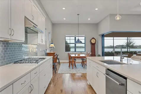 8016 Grande Shores Drive Sarasota FL 34240