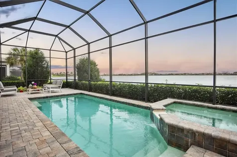 8016 Grande Shores Drive Sarasota FL 34240