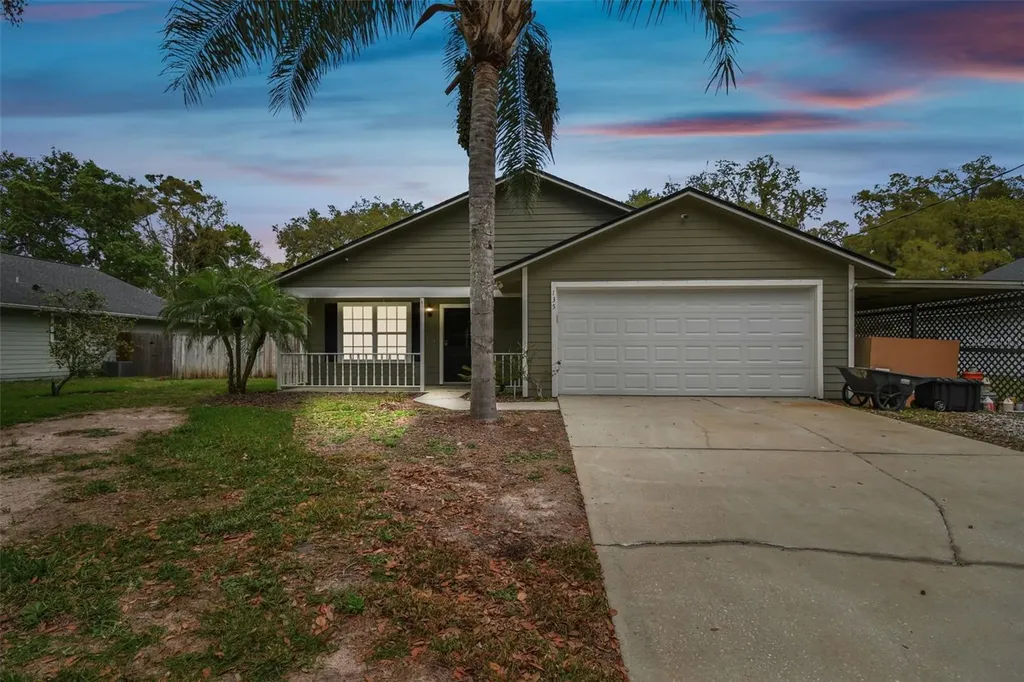 135 E 9th Street Chuluota FL 32766
