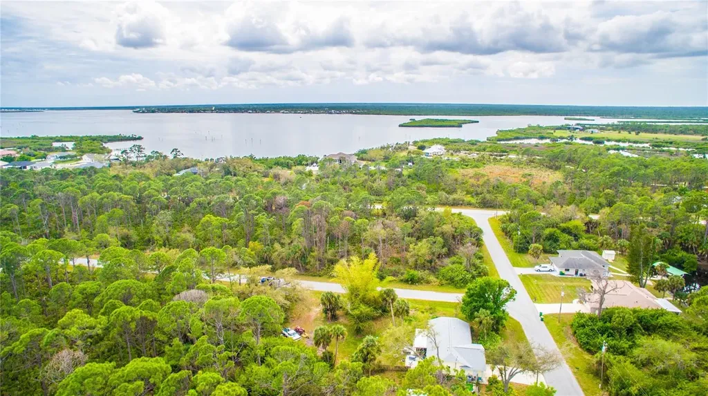 12253 Endicott Lane Port Charlotte FL 33953
