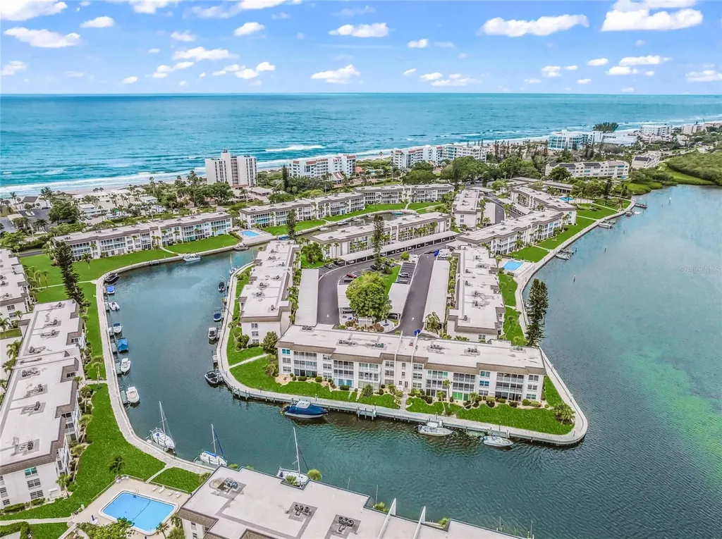 4380 Exeter Drive Longboat Key FL 34228
