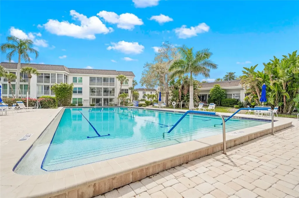 4380 Exeter Drive Longboat Key FL 34228