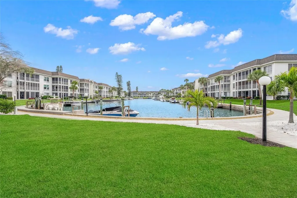 4380 Exeter Drive Longboat Key FL 34228